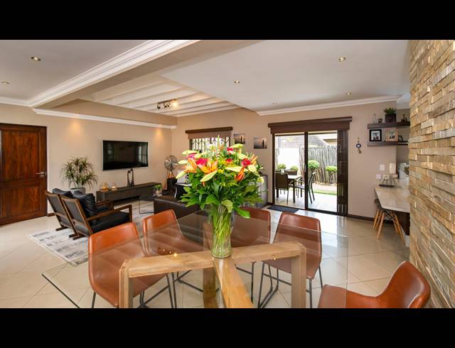 3 BEDROOM HOUSE SOLD IN NEW REDRUTH